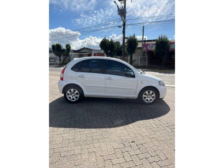 CITROËN - C3 - 2011/2012 - Branca - R$ 31.900,00