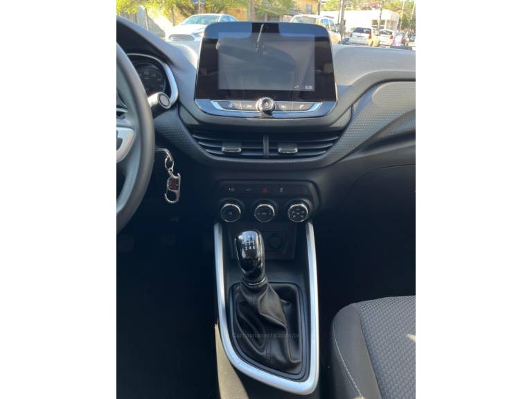 CHEVROLET - ONIX - 2021/2022 - Preta - R$ 75.900,00