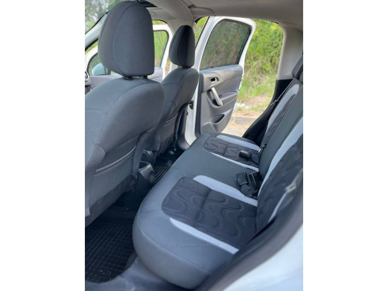 CITROËN - C3 - 2014/2014 - Branca - R$ 45.900,00