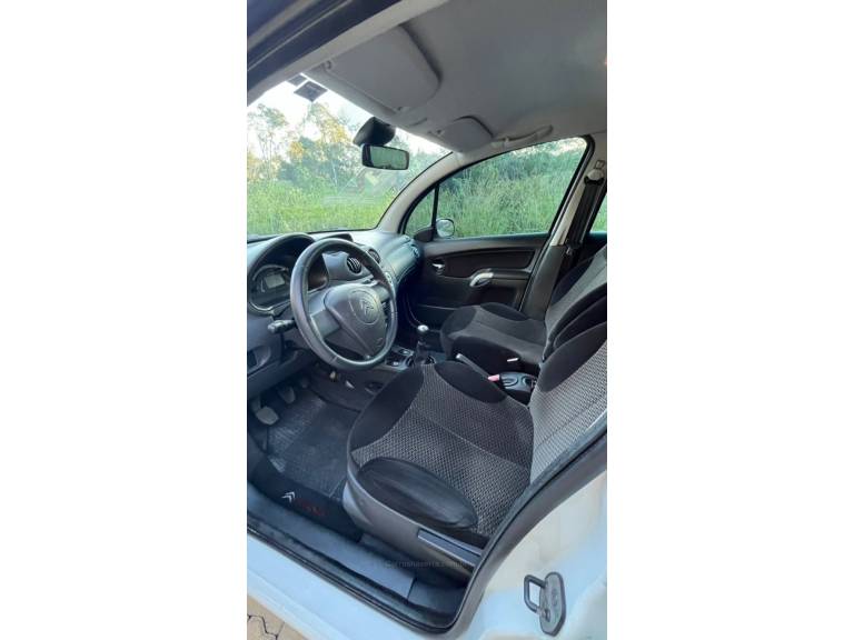 CITROËN - C3 - 2011/2012 - Branca - R$ 31.900,00