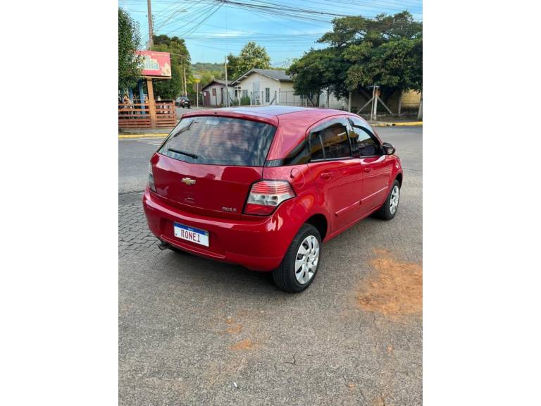 CHEVROLET - AGILE - 2010/2011 - Vermelha - R$ 39.900,00