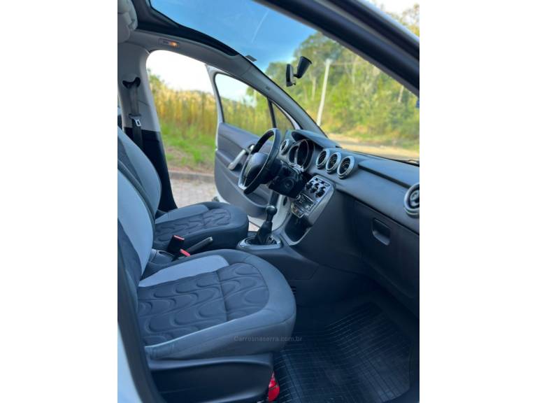 CITROËN - C3 - 2014/2014 - Branca - R$ 45.900,00