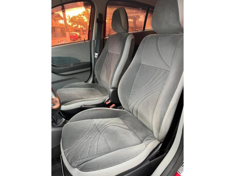 CHEVROLET - AGILE - 2010/2011 - Vermelha - R$ 39.900,00