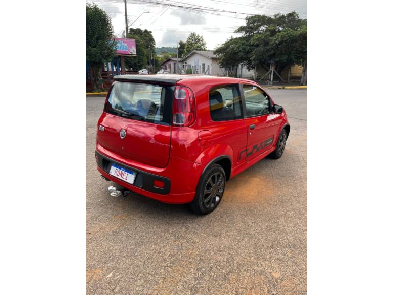 FIAT - UNO - 2011/2012 - Vermelha - R$ 39.900,00