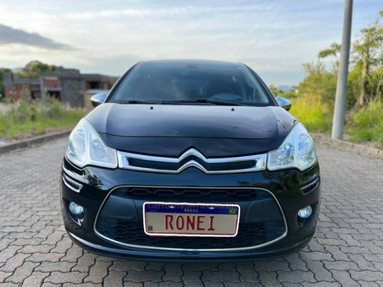 CITROËN - C3 - 2014/2015 - Preta - R$ 47.900,00