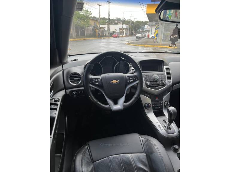 CHEVROLET - CRUZE - 2013/2013 - Preta - R$ 62.900,00