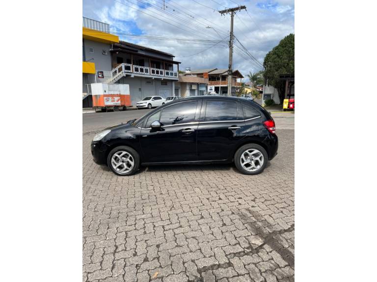 CITROËN - C3 - 2014/2015 - Preta - R$ 46.900,00