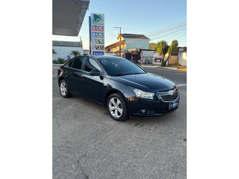 CHEVROLET - CRUZE - 2013/2013 - Preta - R$ 62.900,00