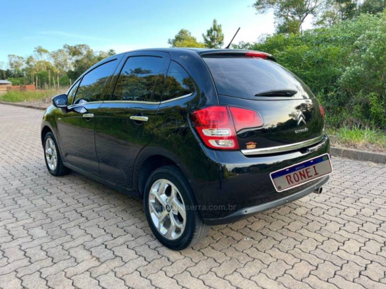 CITROËN - C3 - 2014/2015 - Preta - R$ 47.900,00