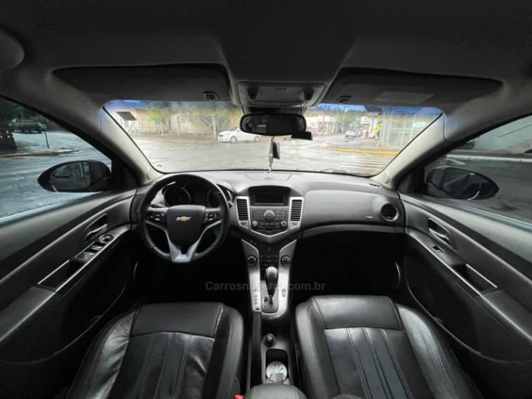 CHEVROLET - CRUZE - 2013/2013 - Preta - R$ 62.900,00