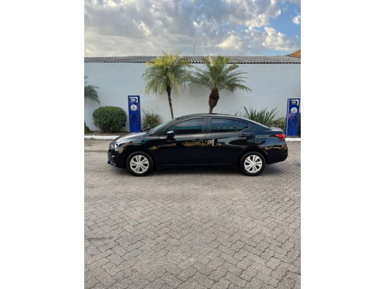 NISSAN - VERSA - 2021/2022 - Preta - R$ 84.900,00