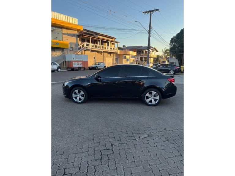 CHEVROLET - CRUZE - 2013/2013 - Preta - R$ 62.900,00