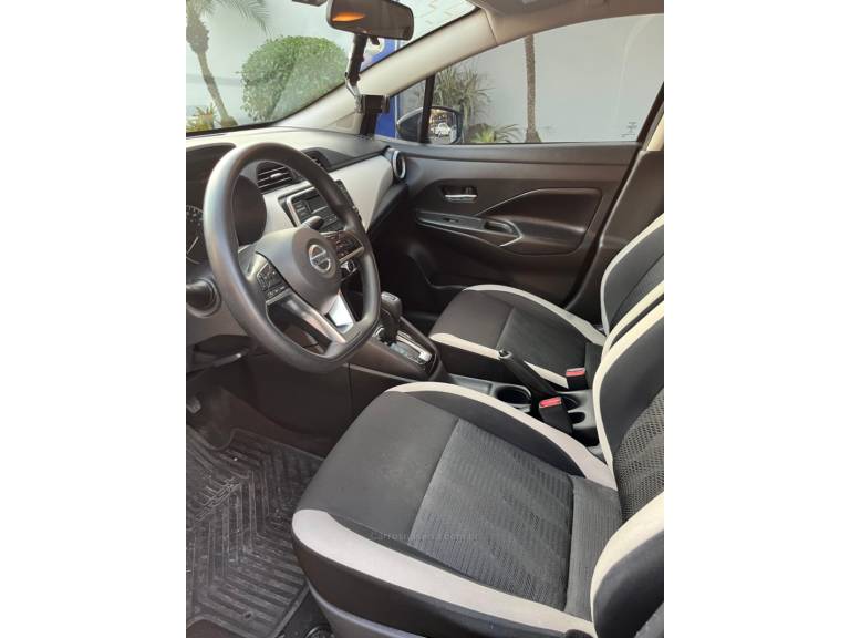 NISSAN - VERSA - 2021/2022 - Preta - R$ 84.900,00