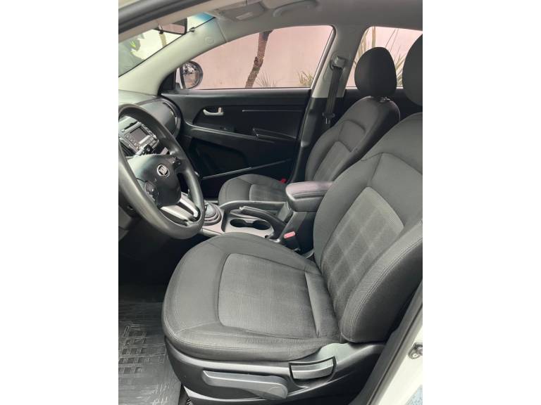 KIA MOTORS - SPORTAGE - 2012/2013 - Branca - R$ 72.000,00